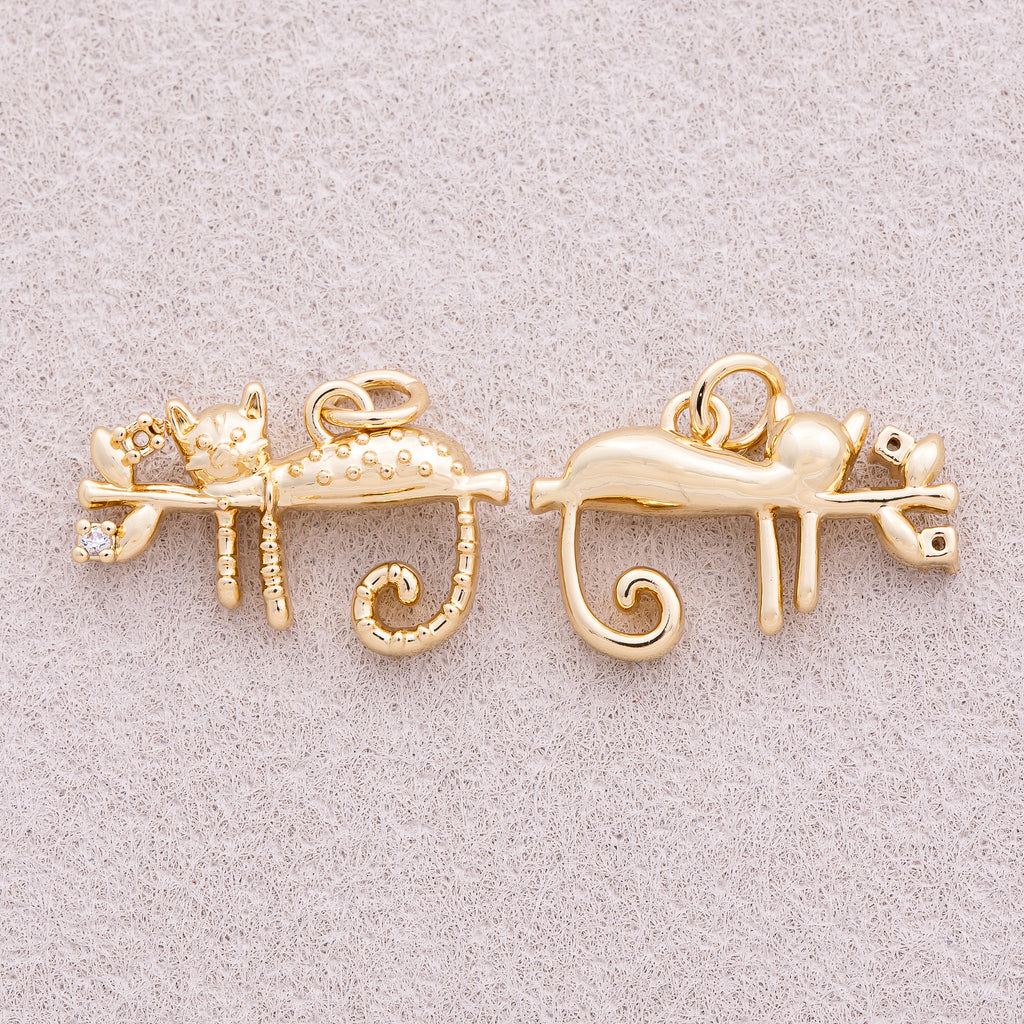 16K Gold Plated Clear CZ Textured Kitty Pet Charm - Sold Each