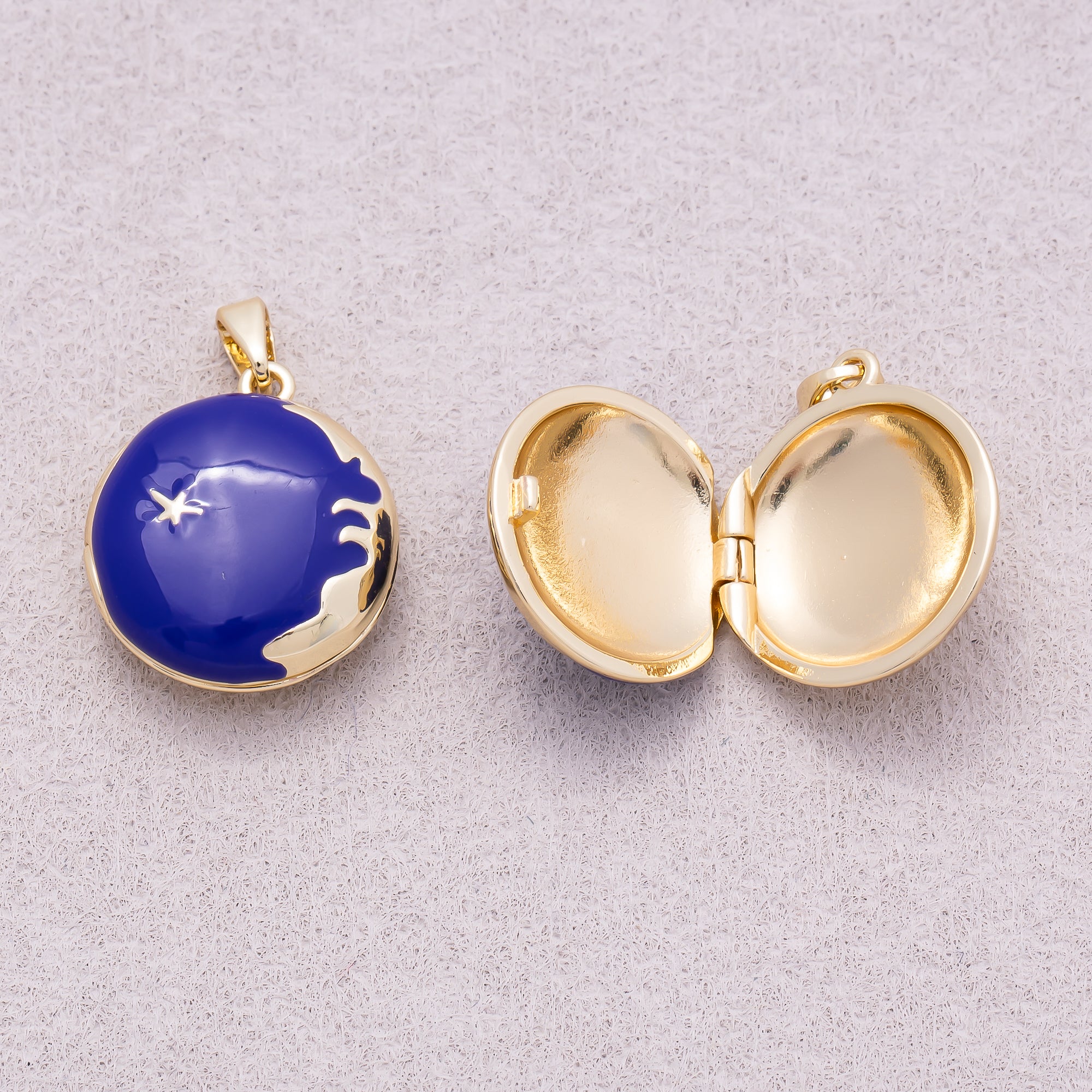 16K Gold Plated Blue Sapphire Starry Sky Round Open Locket Pendant - Sold Each