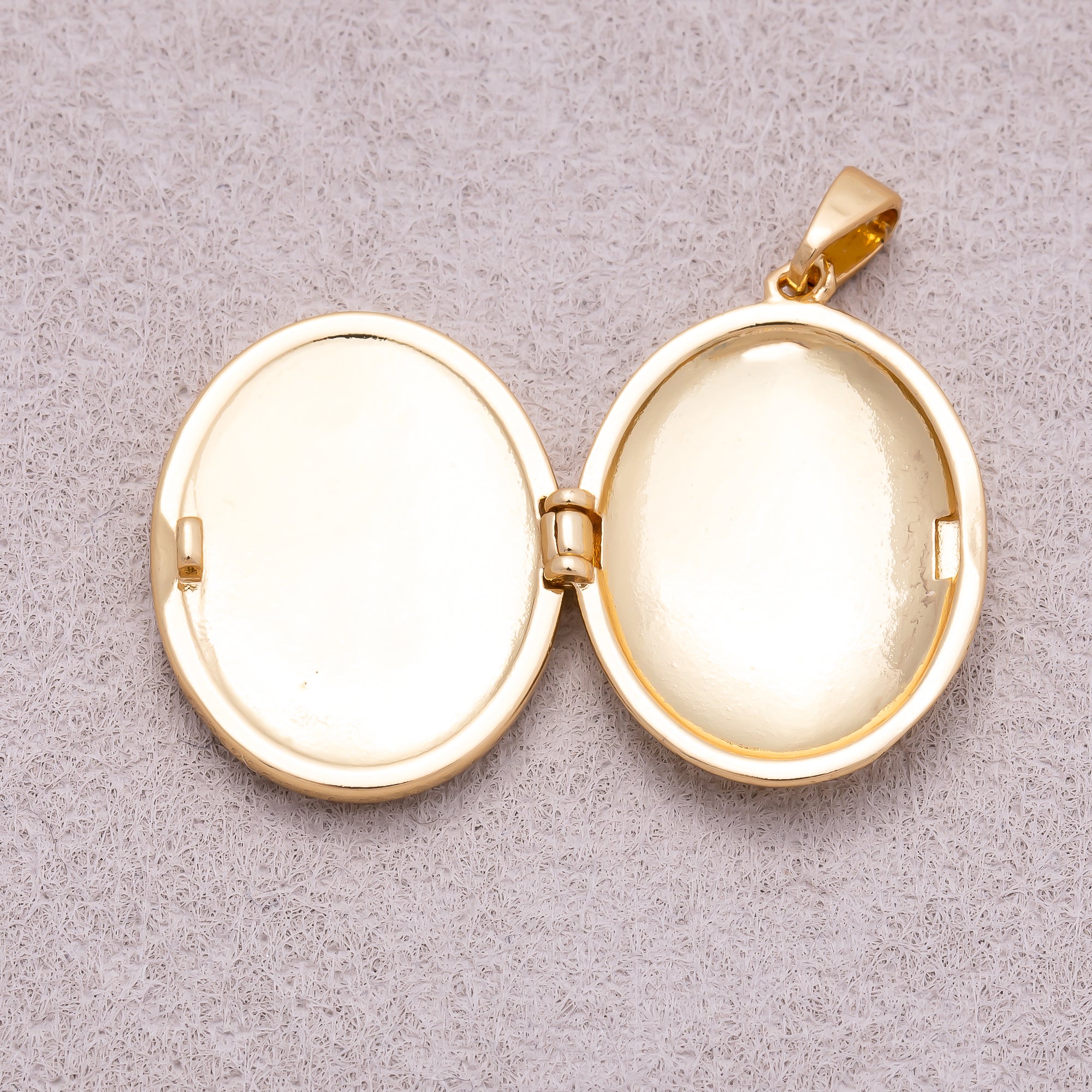 16K Gold Plated White & Pink Mother of Pearl Leaf Oval Open Locket Pendant - Sold Each
