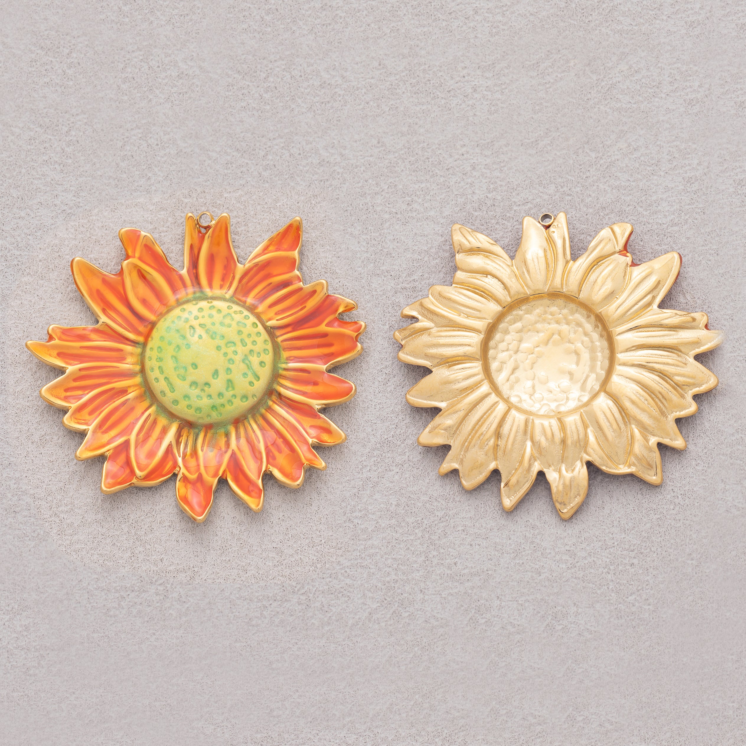Gold PVD Stainless Steel Gradient Sunrise Sunflower Pendant