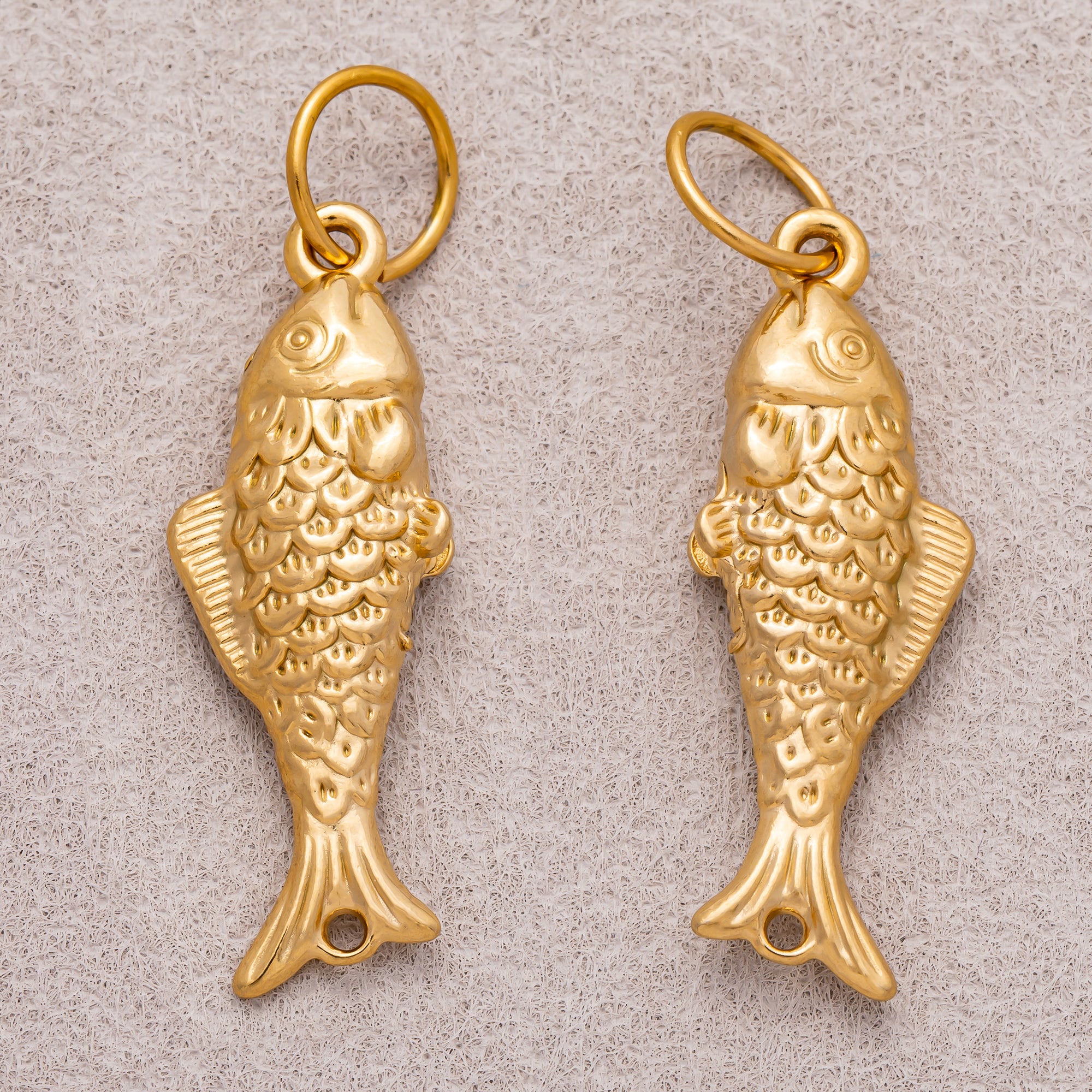 Gold PVD Stainless Steel Large Fish Multidimensional Animal Pendant