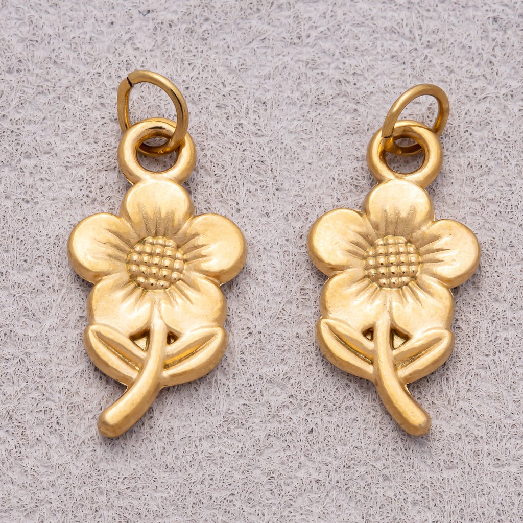 Gold PVD Stainless Steel Minimalist Daisy Flower Mini Charm