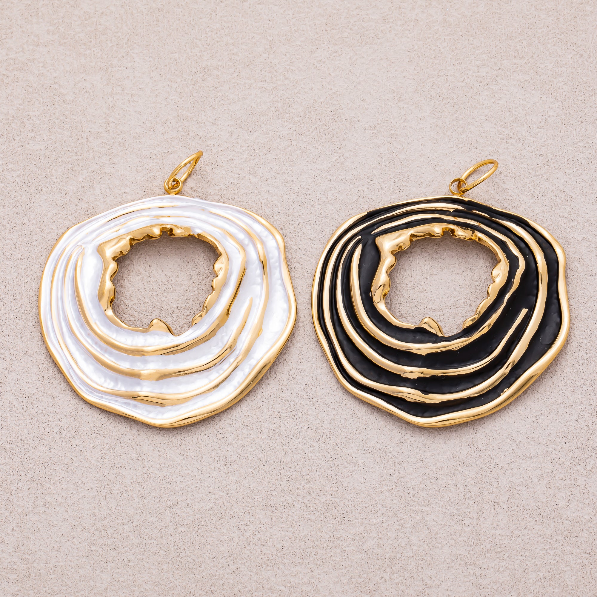 Gold PVD Stainless Steel Black and White Enamel Irregular Oval Multiple Layers Charm