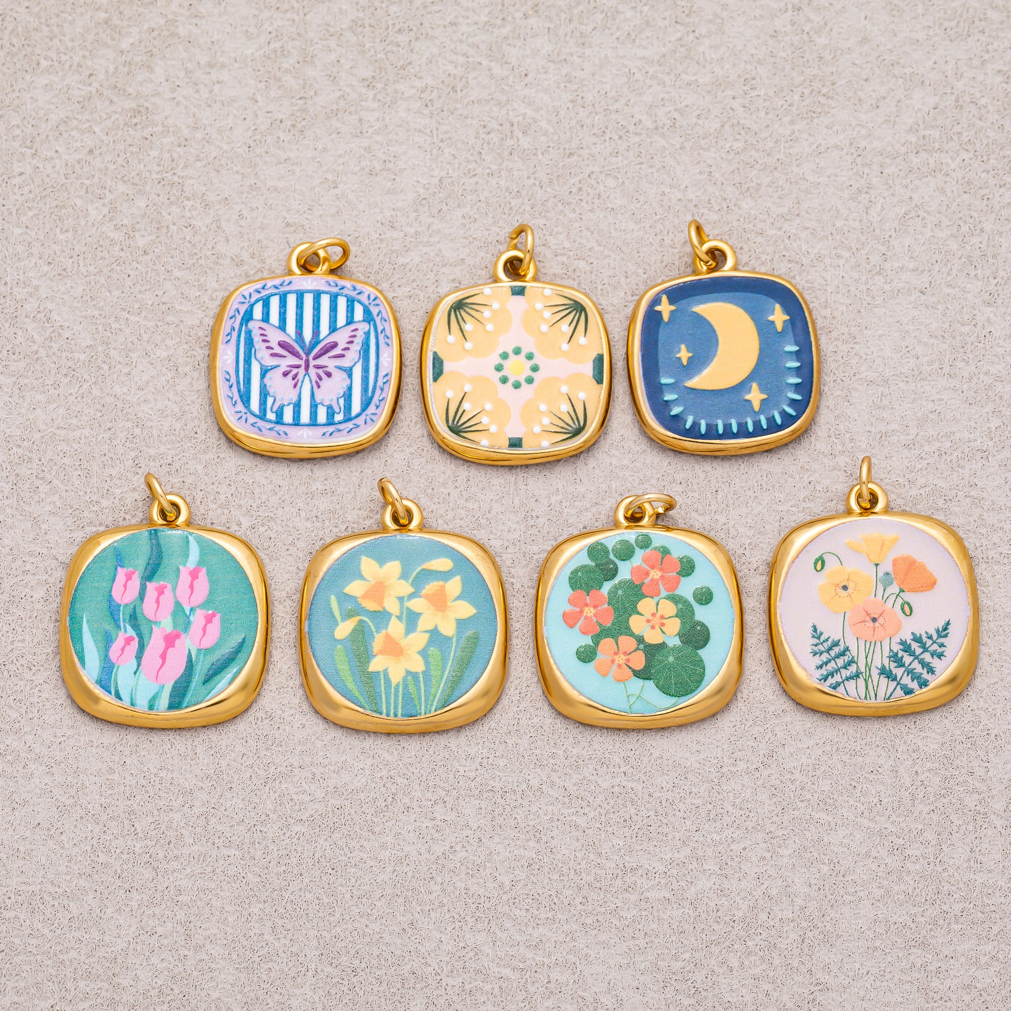 Gold PVD Stainless Steel Hand-Painted Dreamy Set Medallion Tag Charm