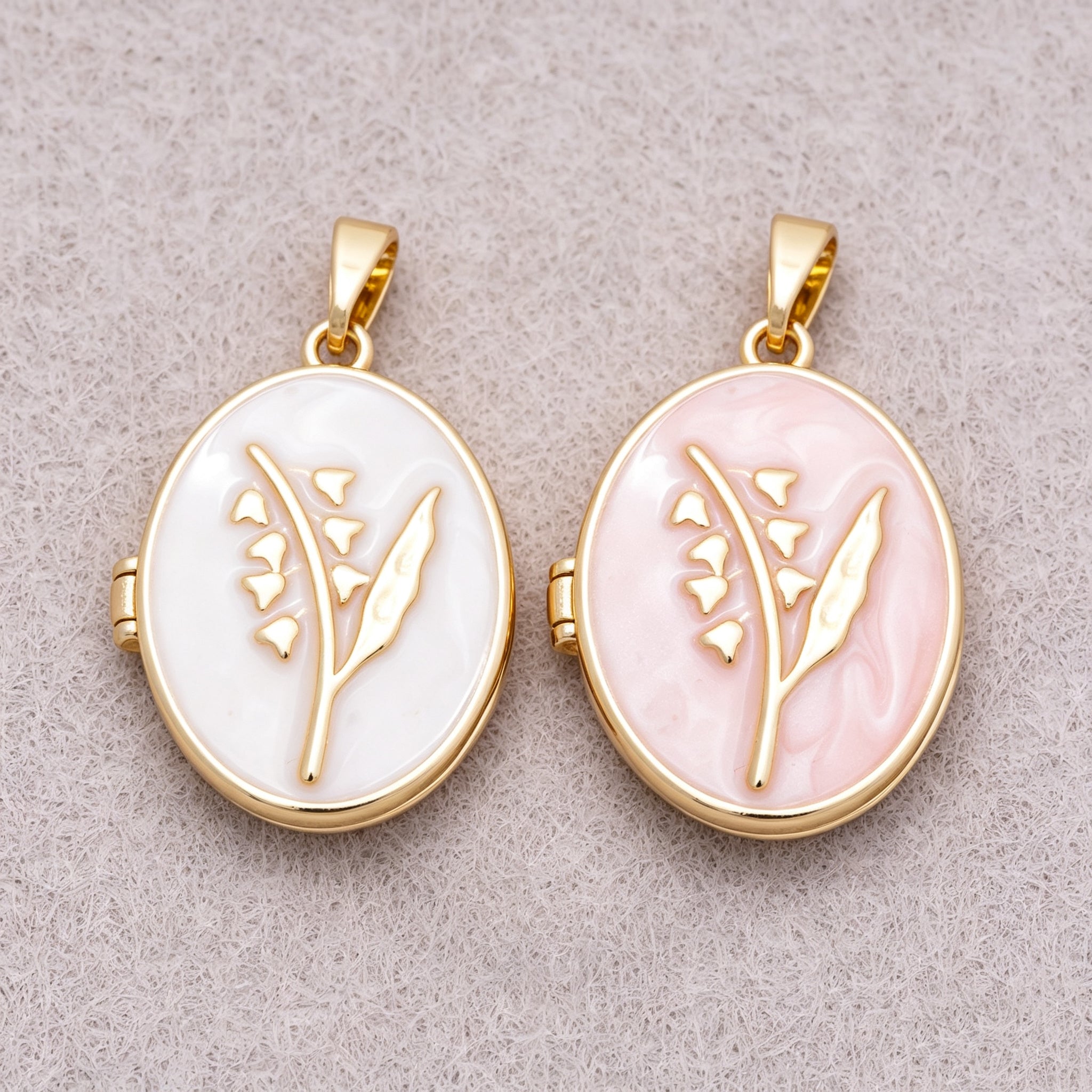 16K Gold Plated White & Pink Mother of Pearl Leaf Oval Open Locket Pendant - Sold Each