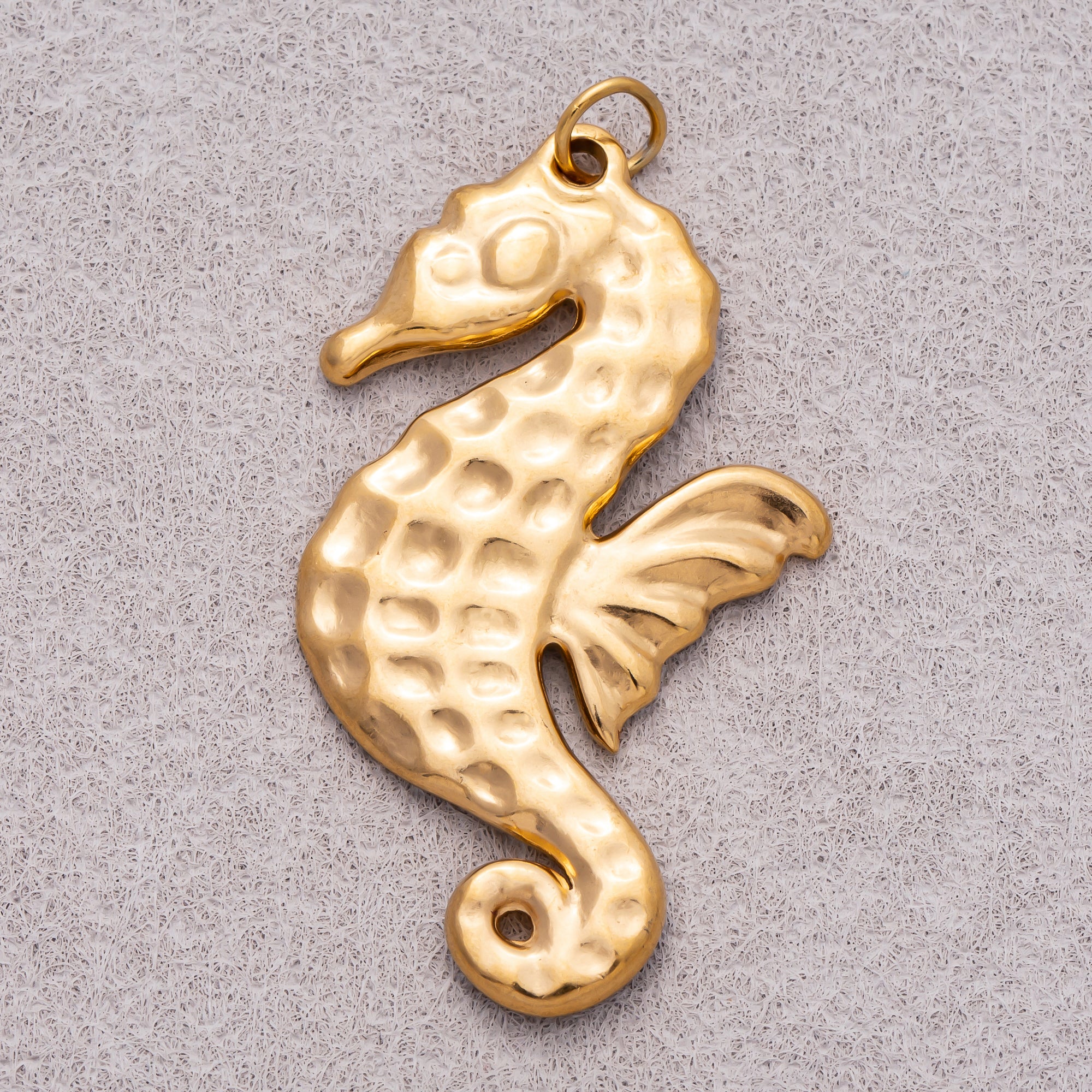 Gold PVD Stainless Steel Hammered Sea Horse Animal Pendant