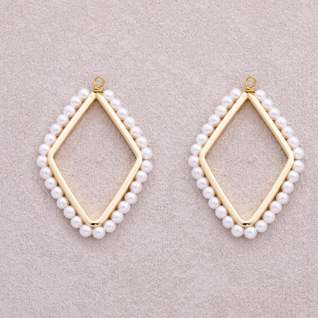 16K Gold Plated Shell Pearl Open Rhombus Geometric Charm - Sold Each