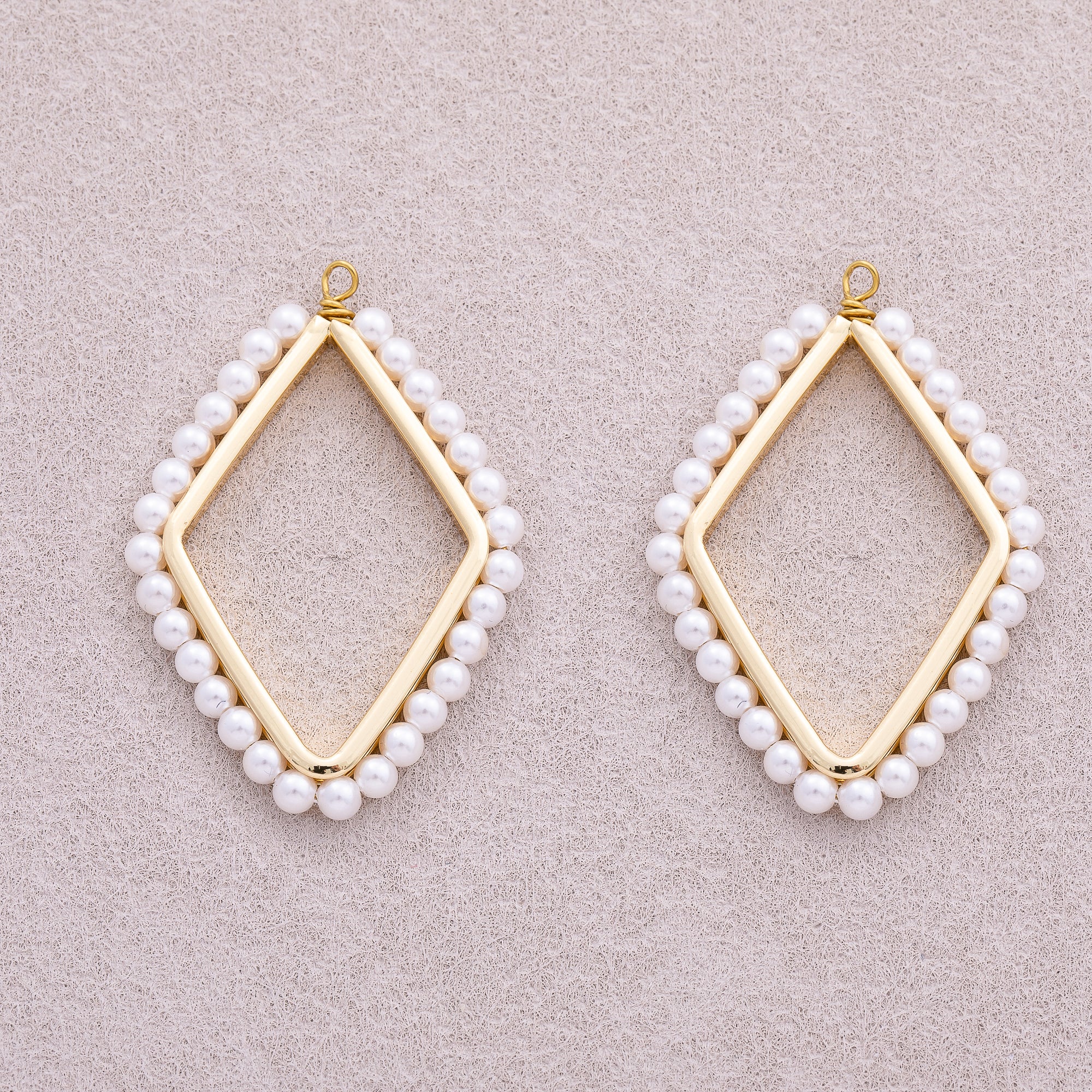 16K Gold Plated Shell Pearl Open Rhombus Geometric Charm - Sold Each
