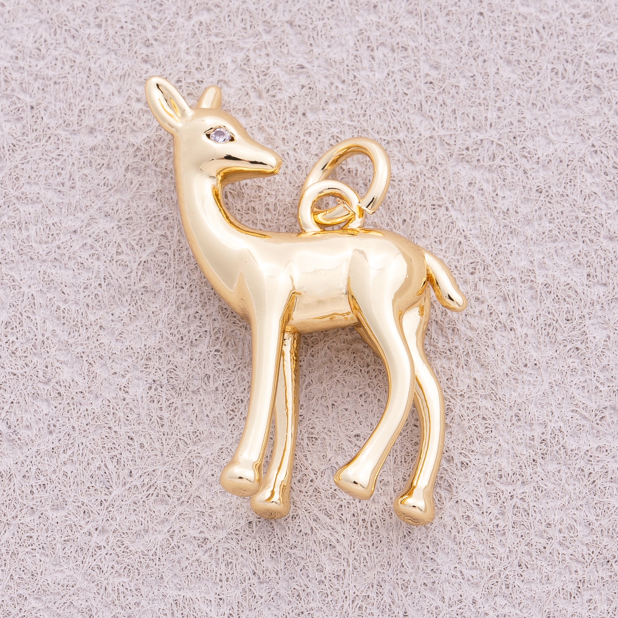 16K Gold Plated Cute Giraffe Animal Charm - Sold Each