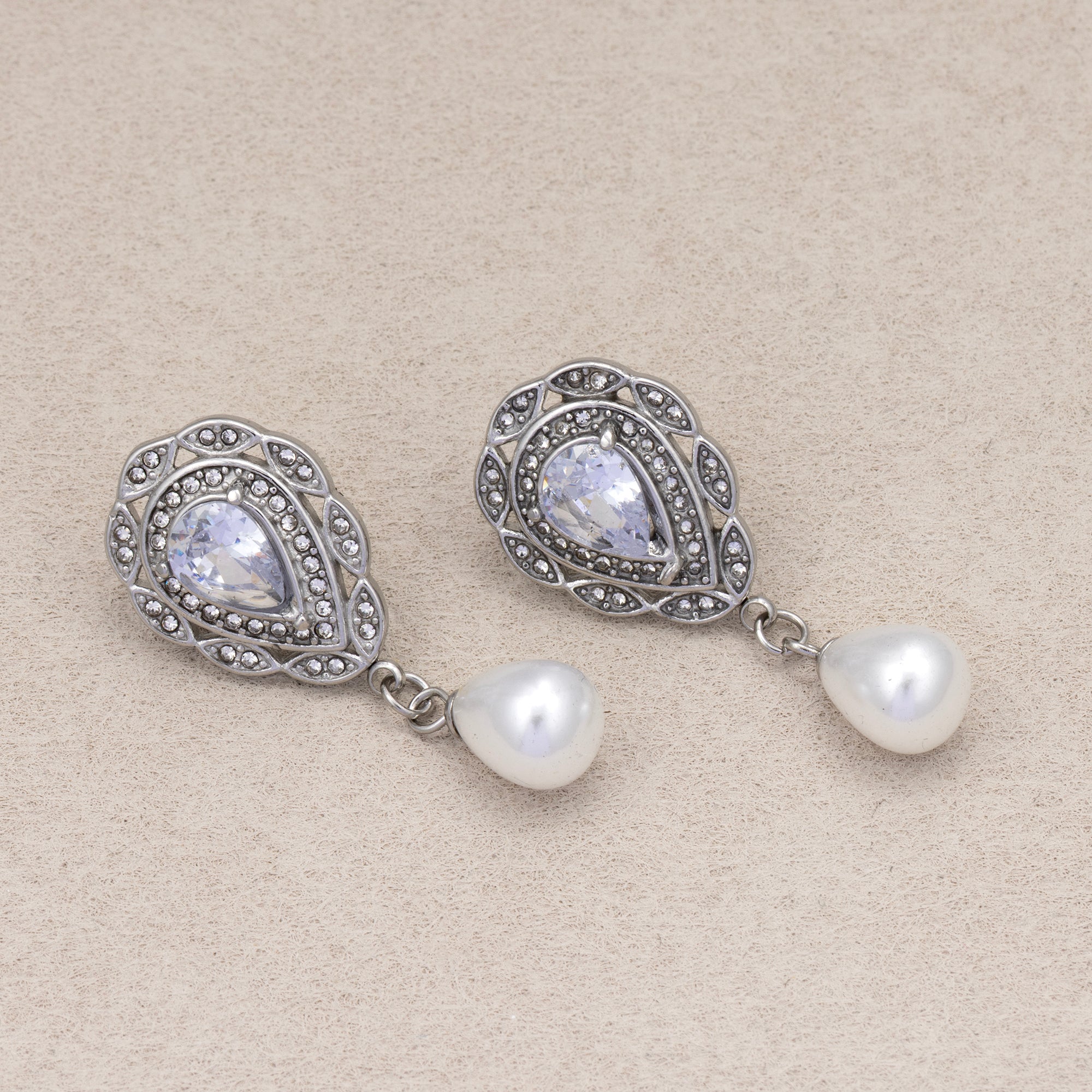 Gold PVD Stainless Steel Shell Pearl Vintage Teardrop Stud Earrings