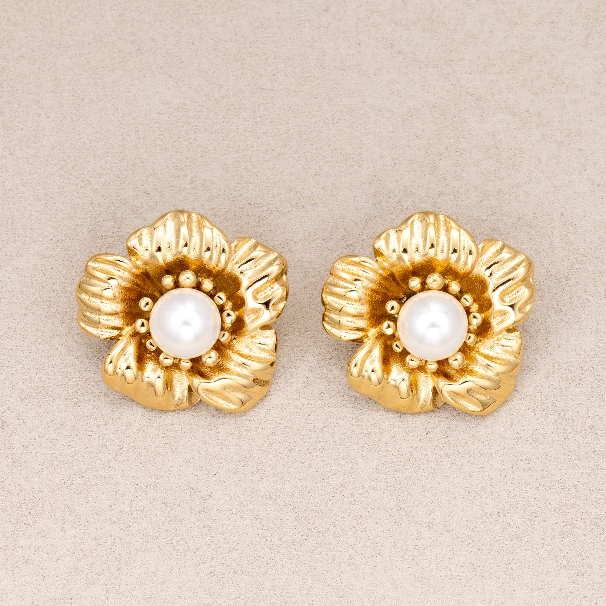 Gold PVD Stainless Steel Shell Pearl Mini Flower Stud Earrings
