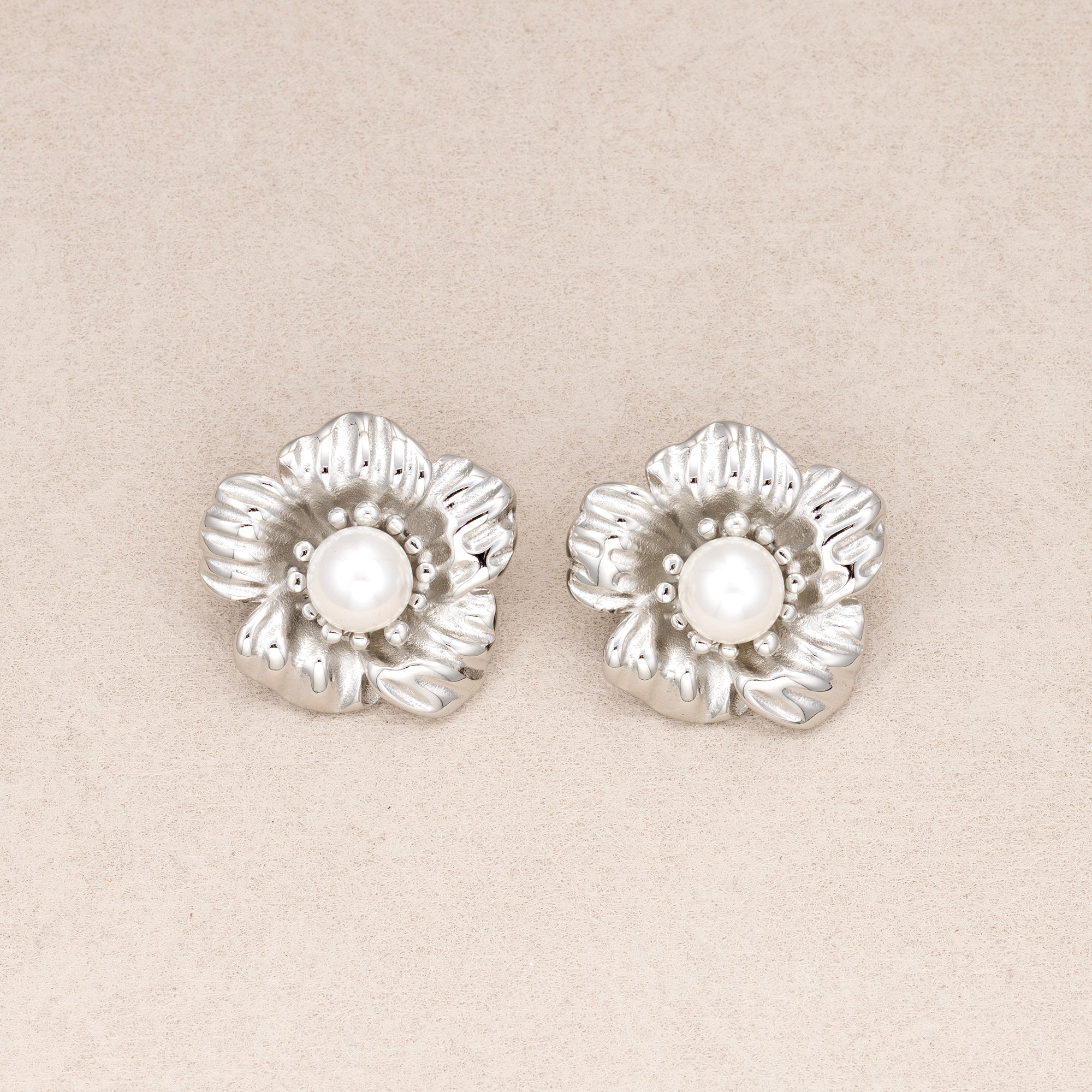 Gold PVD Stainless Steel Shell Pearl Mini Flower Stud Earrings