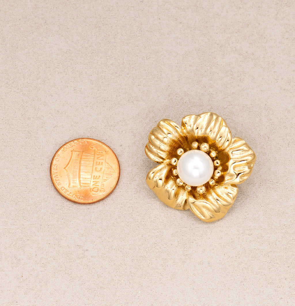 Gold PVD Stainless Steel Shell Pearl Mini Flower Stud Earrings
