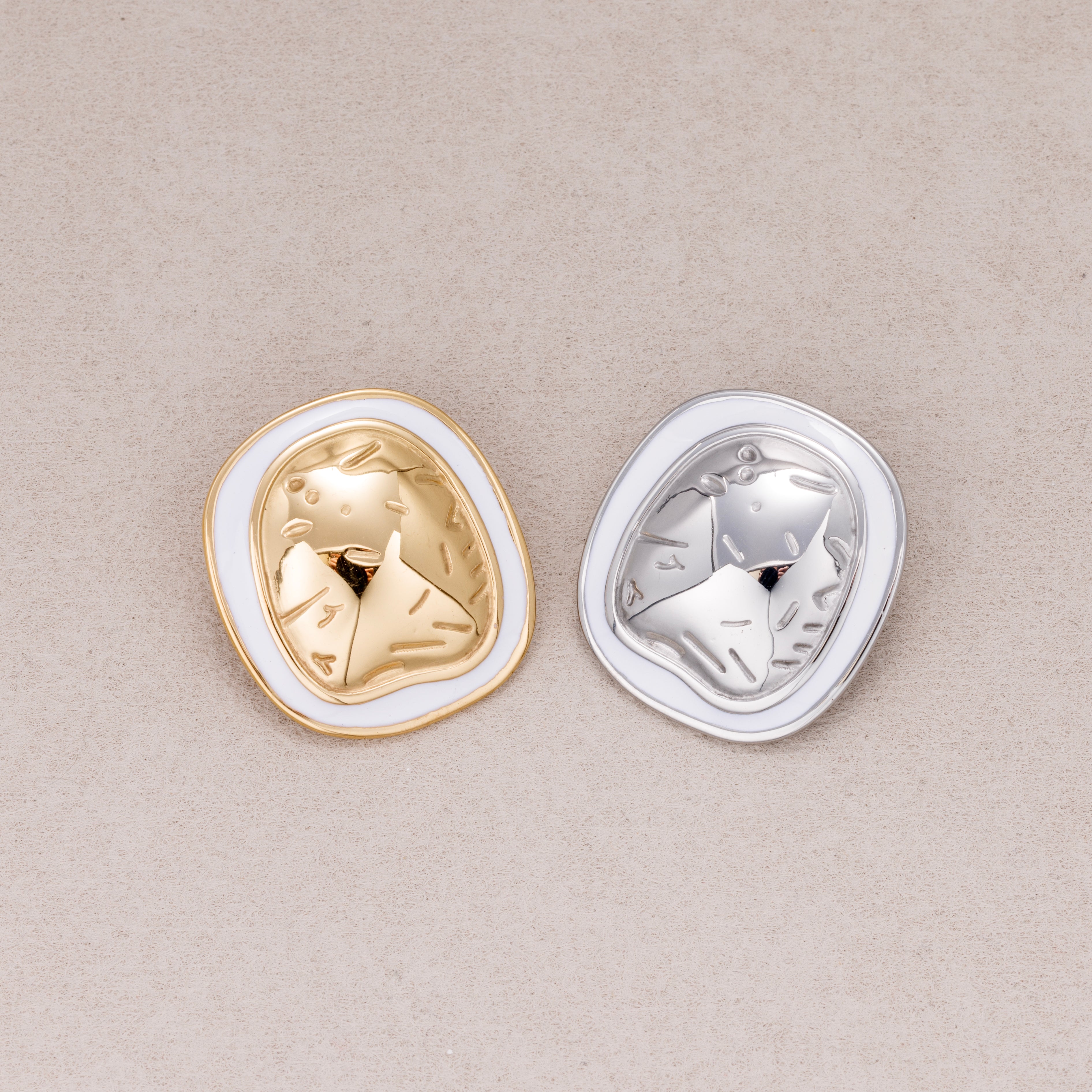 Gold PVD Stainless Steel Irregular Round Enamel Border Stud Earrings