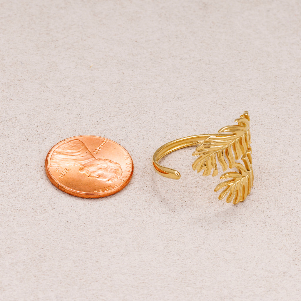Gold PVD Stainless Steel Curved Monstera Leaf Adjustable Ring