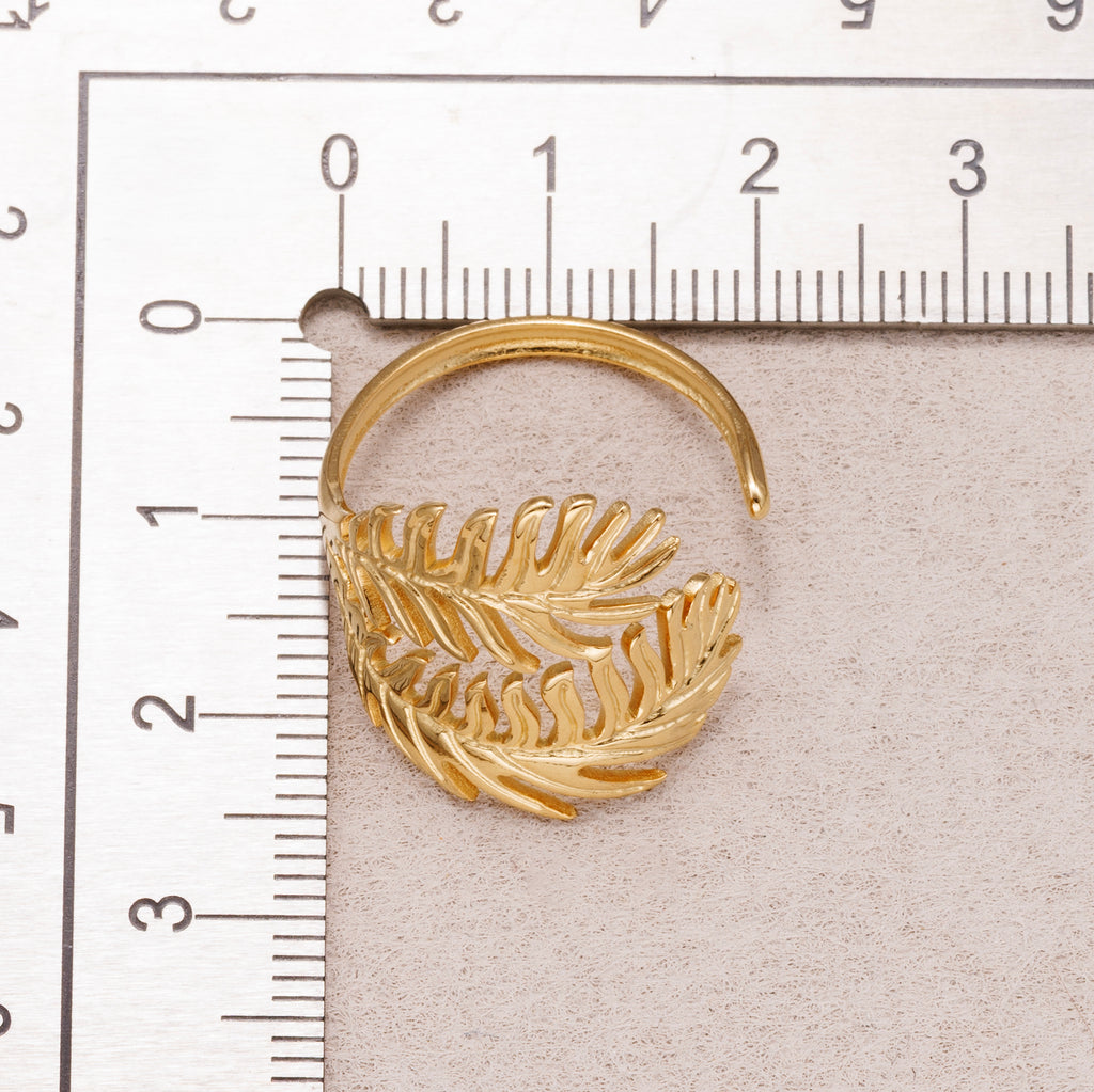 Gold PVD Stainless Steel Curved Monstera Leaf Adjustable Ring