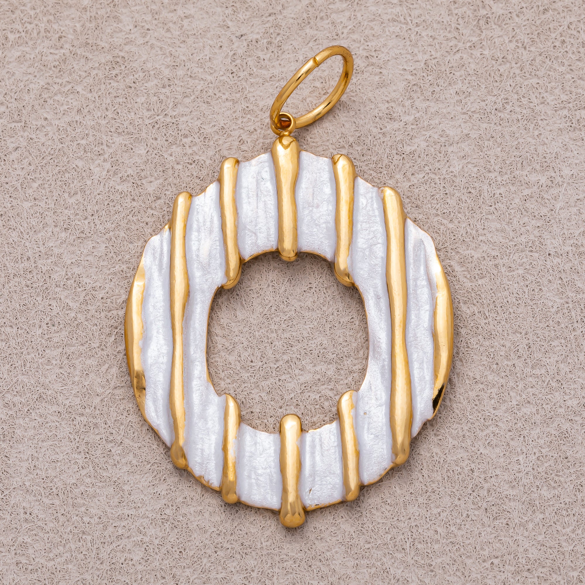 Gold PVD Stainless Steel Mother of Pearl Ribbed Round Open Charm