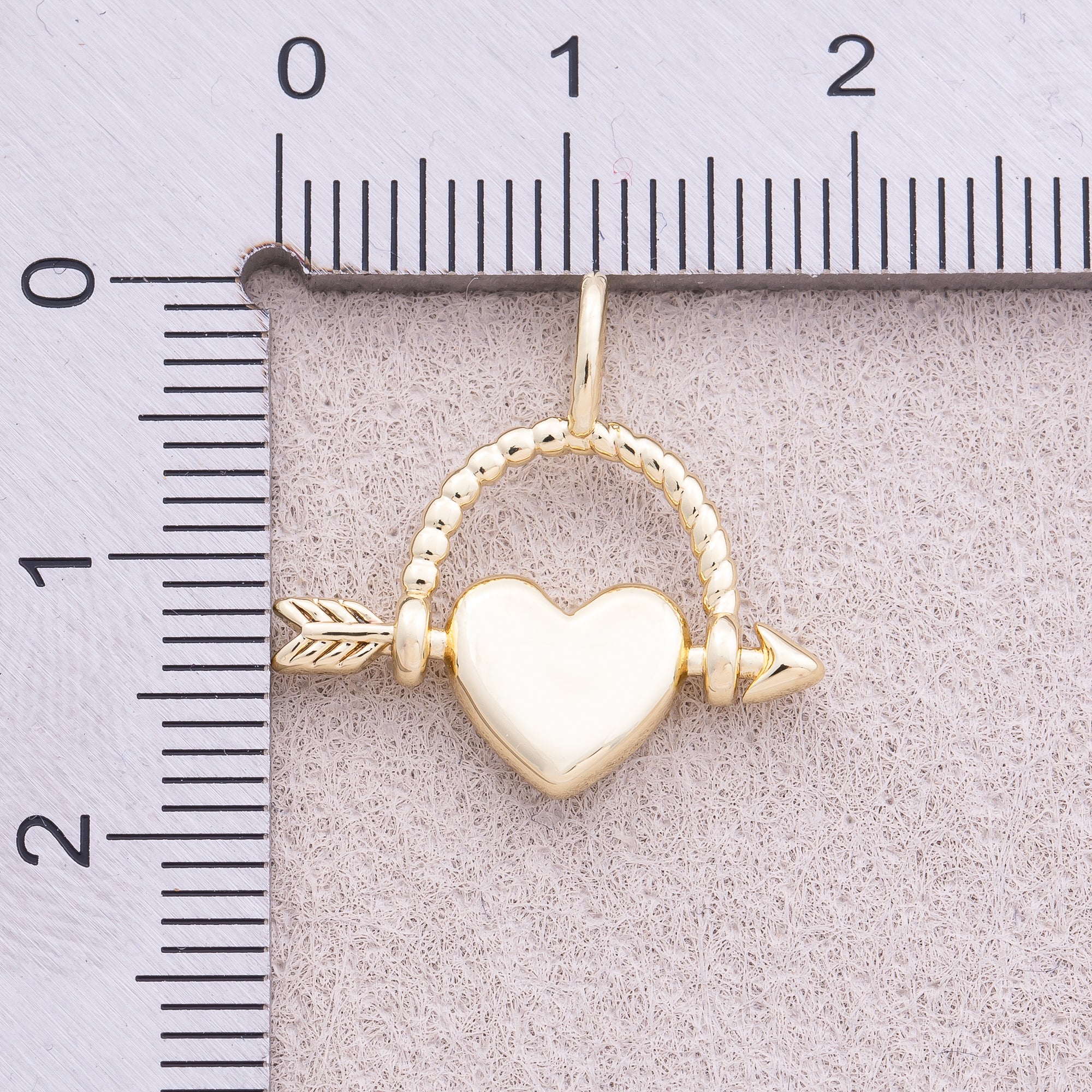 16K Gold Plated Plain Cupids Arrow Pendant - Sold Each