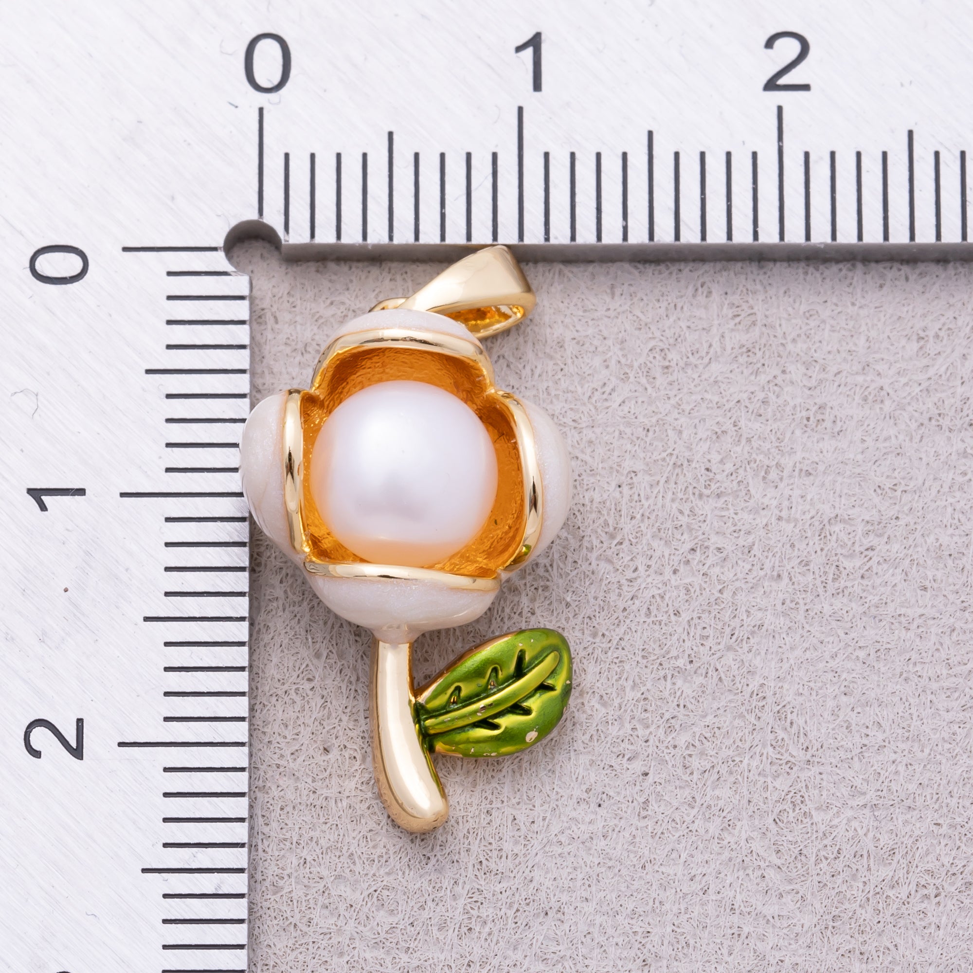 16K Gold Plated Shell Pearl Blooming Flower Pendant - Sold Each