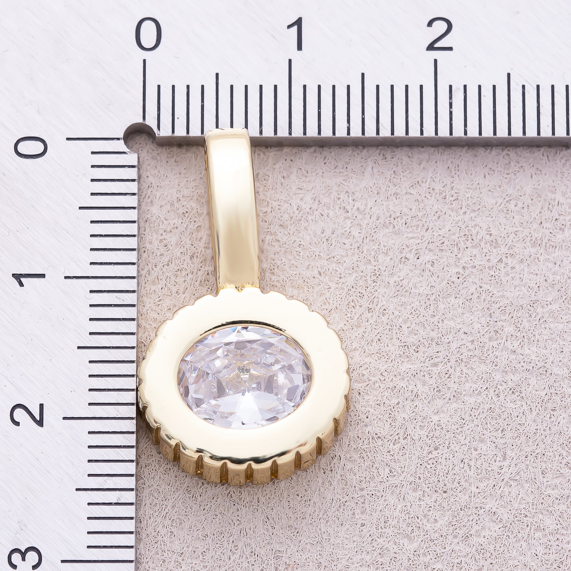 16K Gold Plated Clear CZ Round Solitaire Ribbed pendant - Sold Each