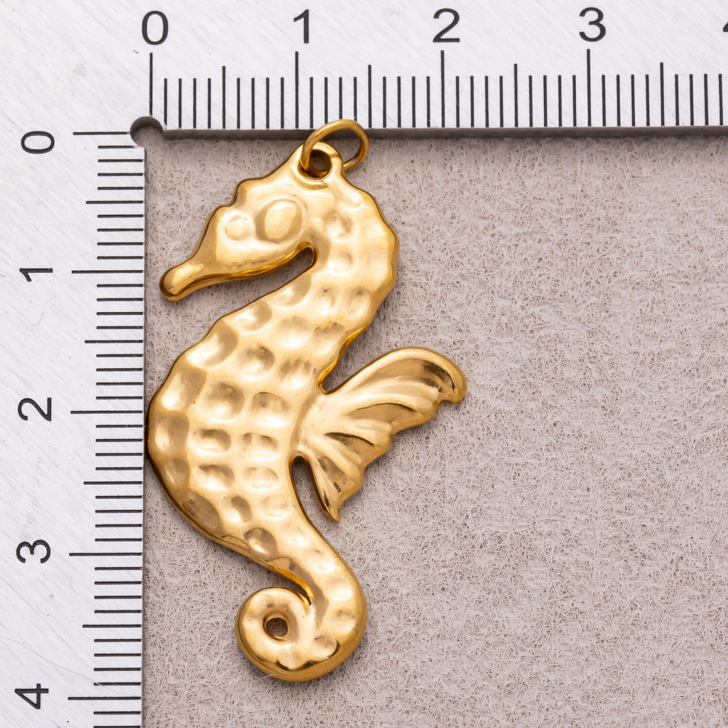 Gold PVD Stainless Steel Hammered Sea Horse Animal Pendant