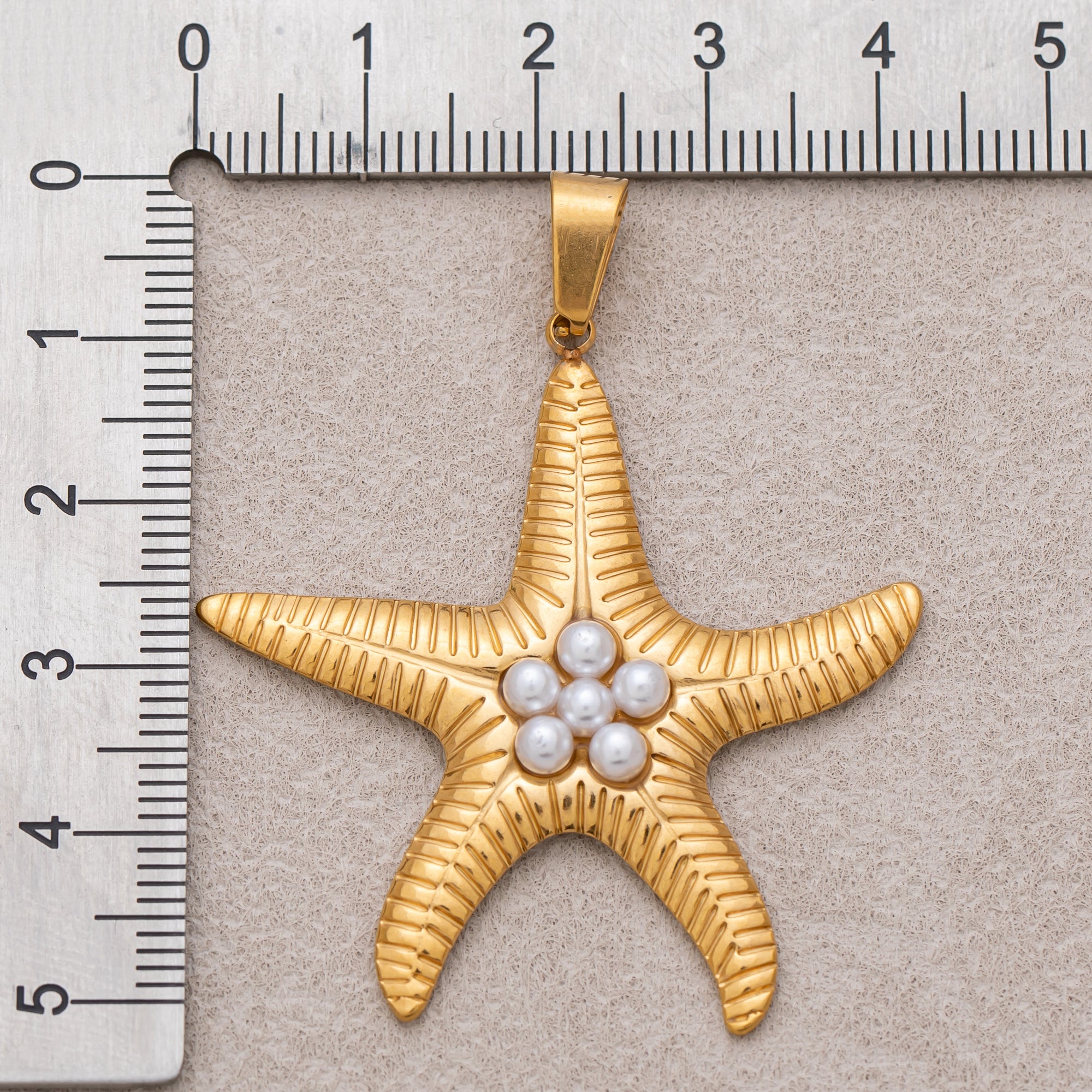 Gold PVD Stainless Steel Shell Pearl Ocean Starfish Ribbed Pendant