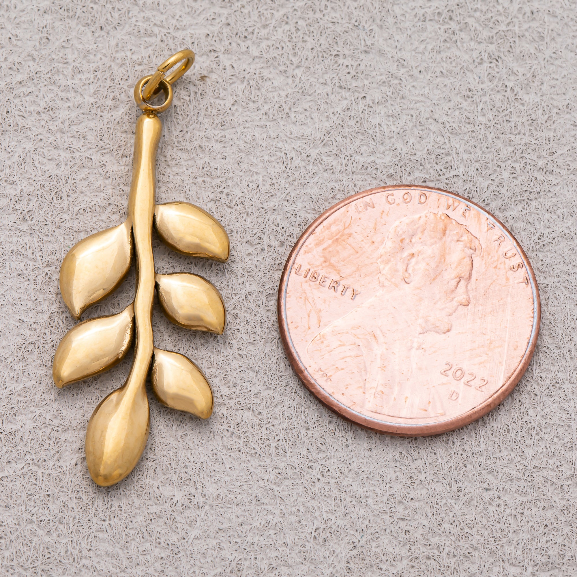 Gold PVD Stainless Steel Plain Leaf Plant Charm