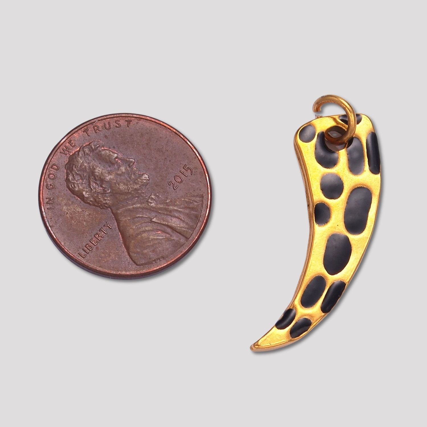 Launch Promo: 24K Gold PVD Stainless Steel Leopard Pattern Curved Horn Charm | Sold Each